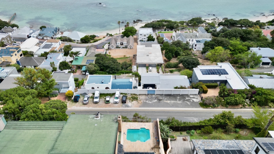 3 Bedroom Property for Sale in Mountainside Western Cape